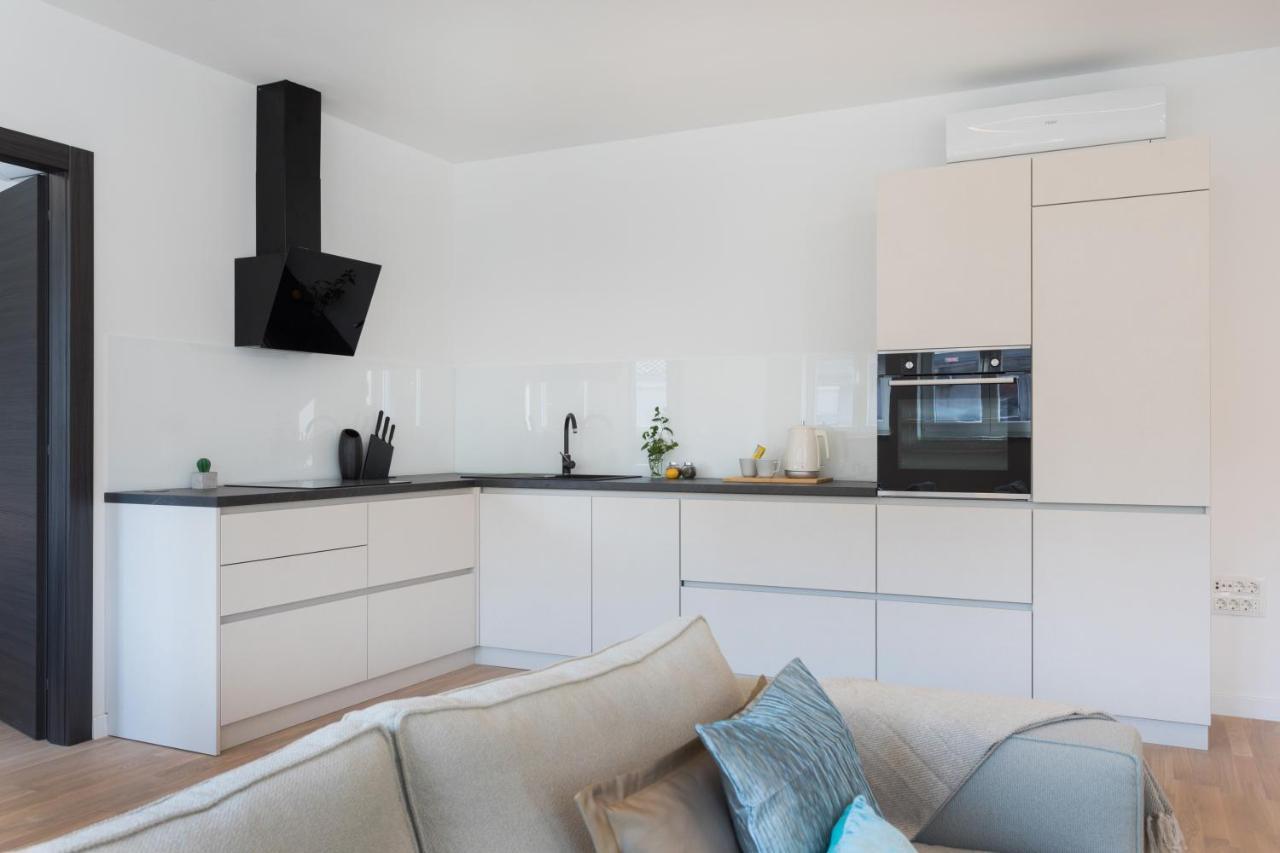 Design 2Bdr Apartment Near City Center Загреб Экстерьер фото
